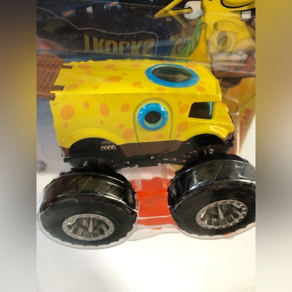 Hot Wheels Monster Trucks x SpongeBob SquarePants - BRAND NEW!! - Picture 5 of 5